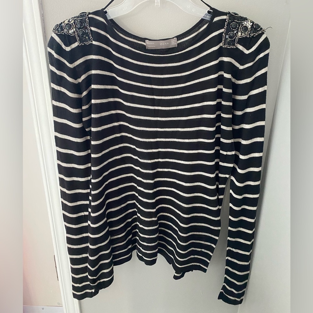 Zara Black And White Striped Sweatshirt With Embellished Shoulders